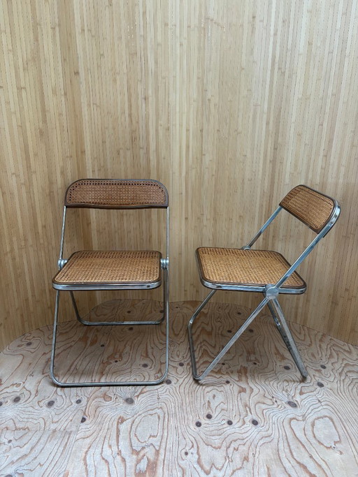 Italienische Plia-Stühle aus Rattan und Chrom von Piretti für Castelli, 1970er Jahre, 2er-Set