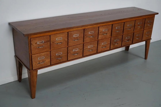 Image 1 of Armario de farmacia/archivador antiguo de roble holandés, años 50