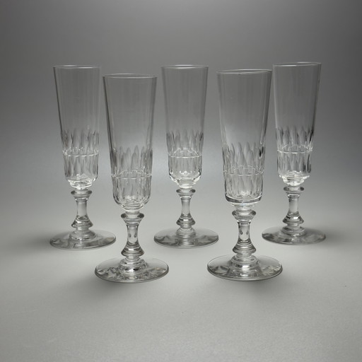 Set van 5 Val Saint Lambert Théodora kristallen champagneflutes – Antiek handgeslepen kristal, gedocumenteerd in de catalogus va