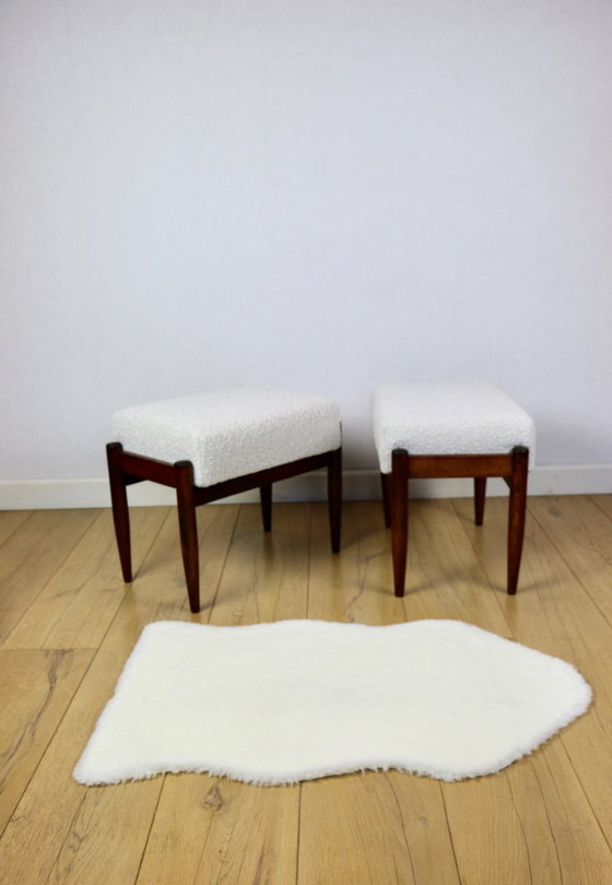 Image 1 of Sgabello Edmund Homa, seduta in bouclé bianco avorio crema - 2 pezzi disponibili