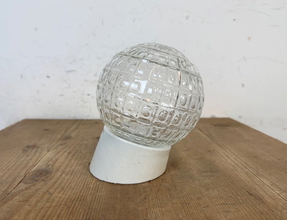 Image 1 of Applique vintage in porcellana bianca, anni '70