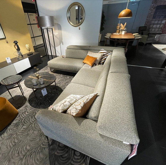 Image 1 of ROM Kingston hoekbank