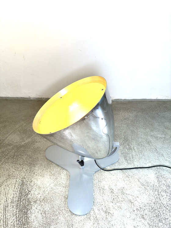 Image 1 of LAMPADA DA PAVIMENTO FARO 'BASE 2' DI HANNES WETTSTEIN PER PALLUCCO, ITALIA, anni '80