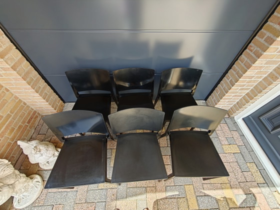 Image 1 of 6 sillas Kartell Lizz negras de 4 patas restauradas
