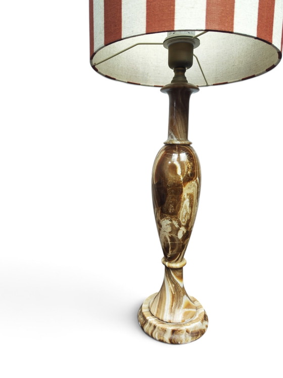 Lampada italiana in onice degli anni '50 – Lampade da tavolo, Stone, Textile (photo 4 of 5)