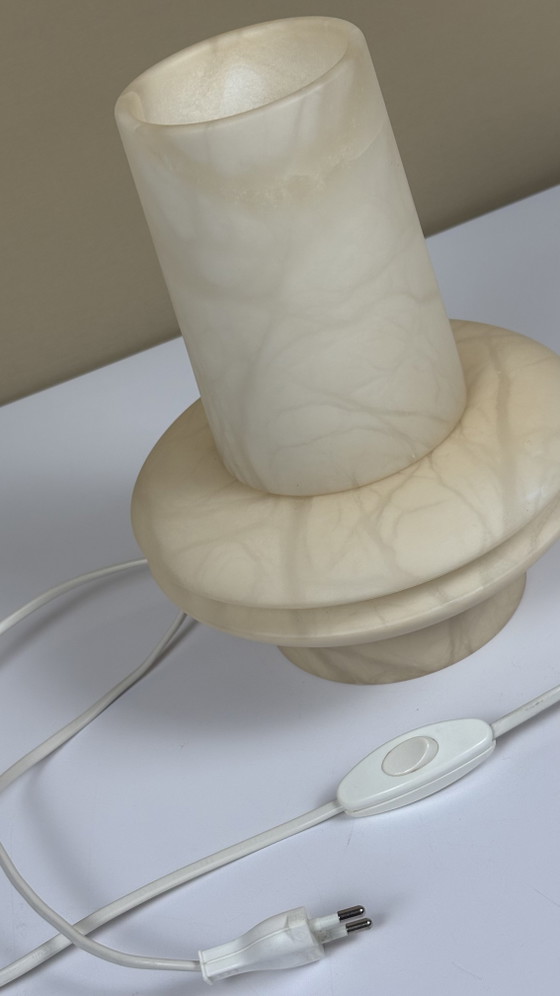 Image 1 of Vintage Alabaster table / night lamp beige cream tones veining