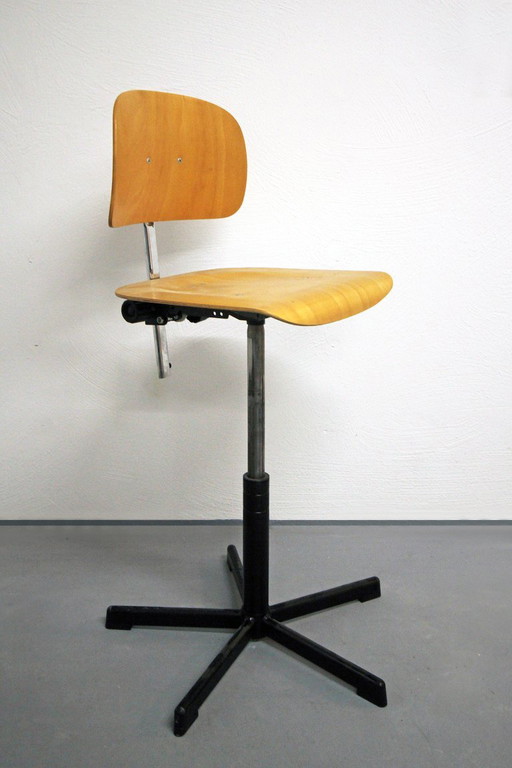 Silla de trabajo SCORE – draaistoelen, Wood