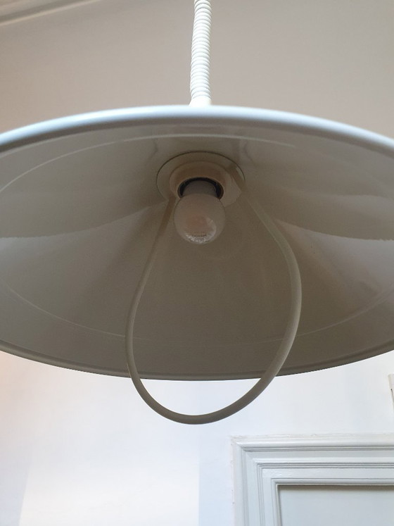 Image 1 of Lampada a sospensione vintage in metallo bianco con interruttore a cordicella