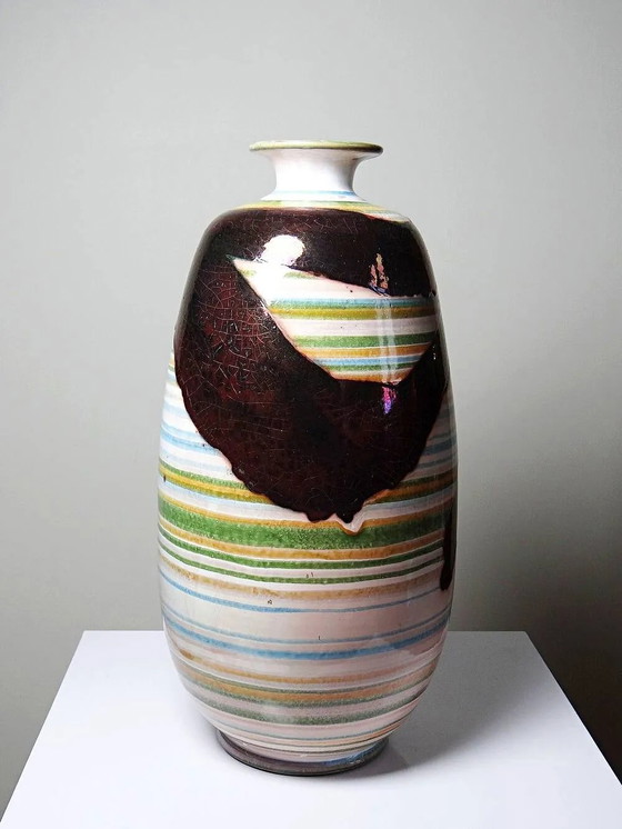 Vintage ceramic vase with iridescent lustre, 20th-21st century. – Porcelain (photo 7 of 15)