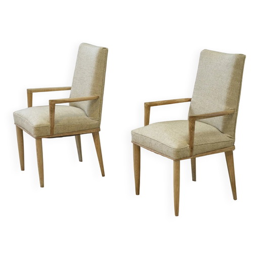 Rare paire de fauteuils en chêne cérusé, création confidentielle attribuée à Suzanne Guiguichon, années 1940.