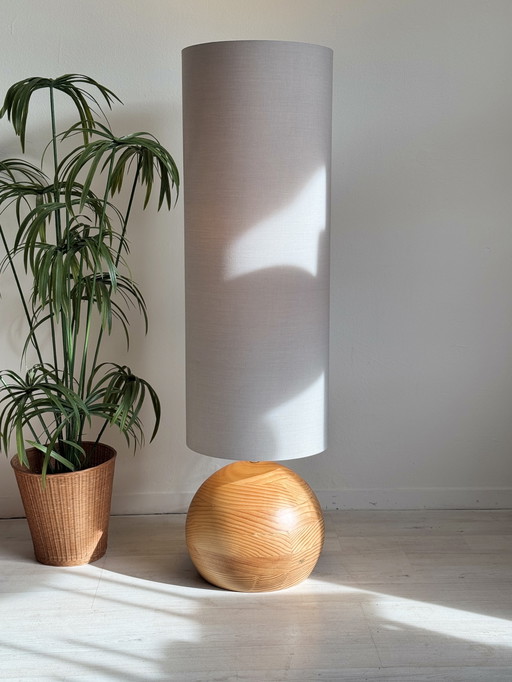 Vintage Spherical Base Floor Lamp