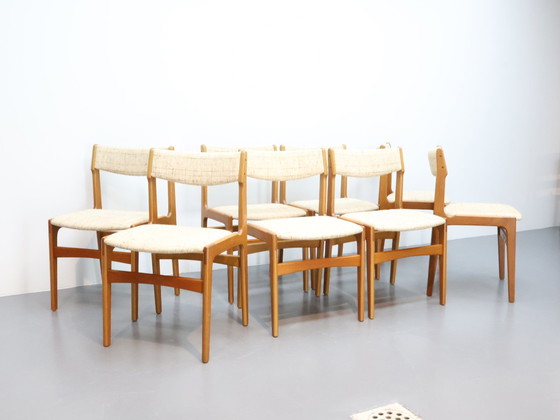 Image 1 of Ensemble de 8 chaises Danish Design