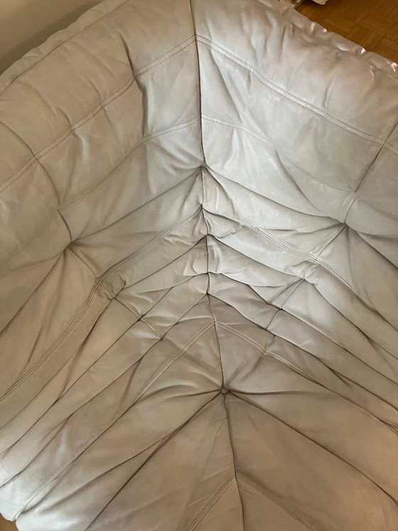 Image 1 of Togo Ligne Roset -  wit leer (zeldzaam) - ORIGINAL