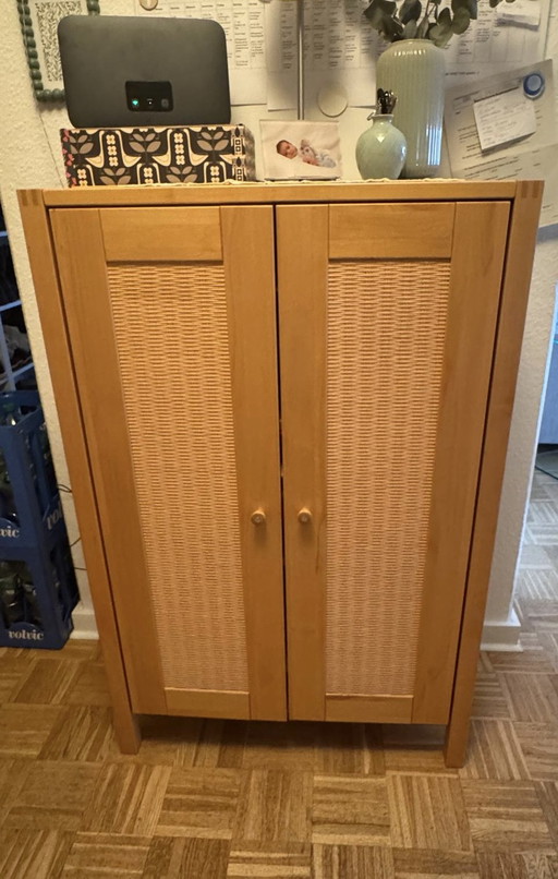 Hülsta Now 3 Kommode; Massivholz Erle mit Rattan