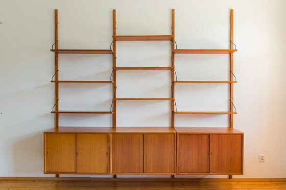 Image 1 of Modulair wandopbergsysteem van Poul Cadovius voor Cado, jaren 60.