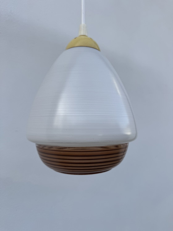 Image 1 of Lampada a sospensione in vetro in stile scandinavo degli anni '60