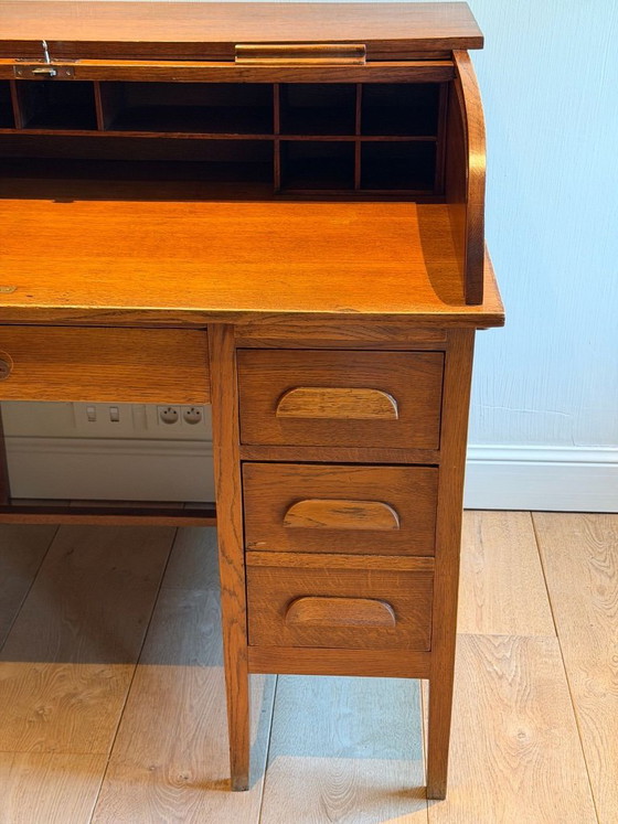 Amerikanischer Rollschreibtisch Eiche 20. Jahrhundert – Wood, Brass (photo 5 of 5)