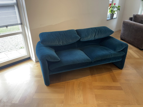 Image 1 of Cassina Maralunga
