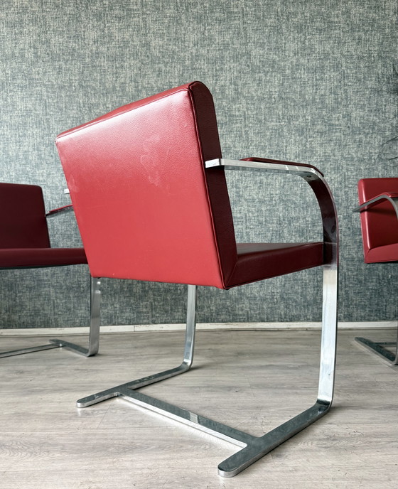 Image 1 of Ensemble de 4 fauteuils Brno vintage de Fasem en cuir rouge