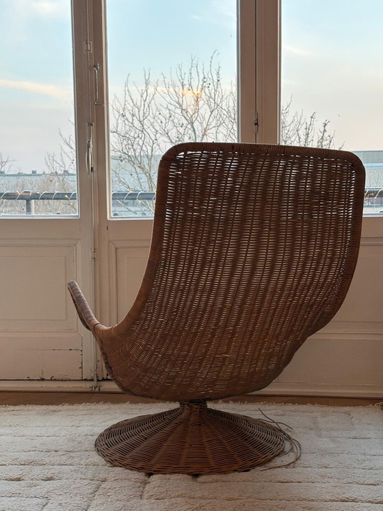 Image 1 of Drehstuhl aus Rattan und Korbgeflecht im Stil der 70er Jahre