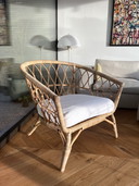 Gemütlicher Loungesessel aus der IKEA Stockholm Serie