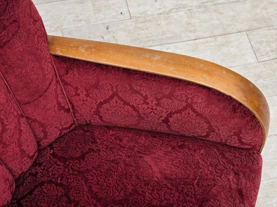 Image 1 of Anni '60, poltrona danese in velluto rosso ciliegia.