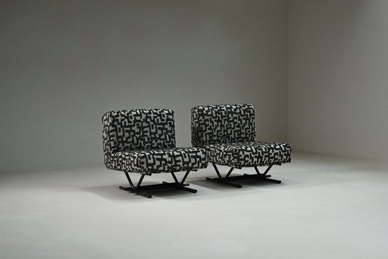 Image 1 of Set of 2 Jacquard postmodern lounge chairs, 1980s Italy.
