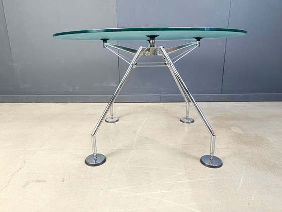 Image 1 of Table d'appoint Nomos vintage par Norman Foster pour Tecno, 1990
