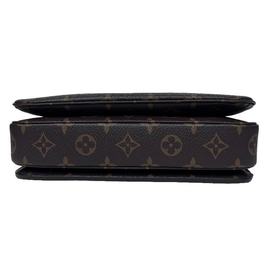 Louis Vuitton Pochette Métis – Crossbody bags, Calfskin (photo 9 of 12)