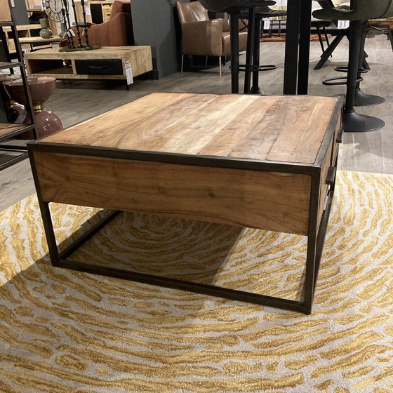 Image 1 of Feelings Elba Couchtisch