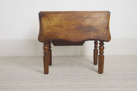 Antique French Pembroke Drop Leaf Table, Walnut Veneer Extendable End Table With Drawers, French Provincial (photo 4 of 41)