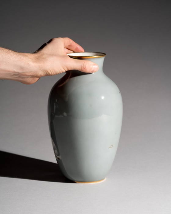 Image 1 of Rosenthal Germania "Cigni volanti" Vaso in porcellana lucida con dettagli in oro Selb 1951