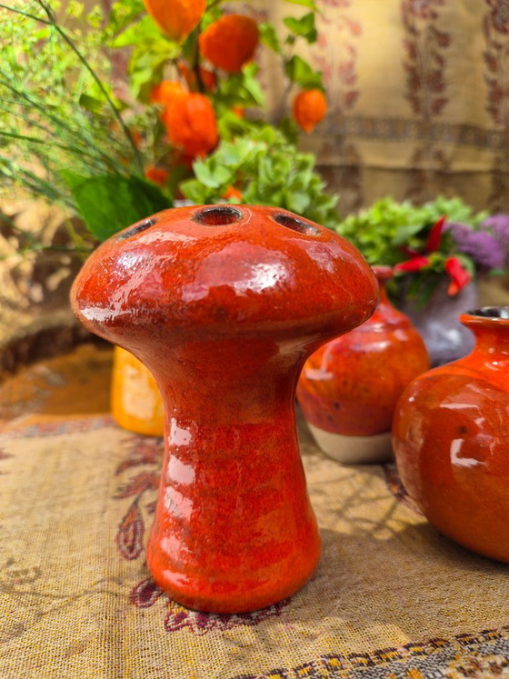 Original Ravelli Mushroom Vase Flower Arranger (Model 158) – 60s/70s Space Age – Ceramic (photo 4 of 6)