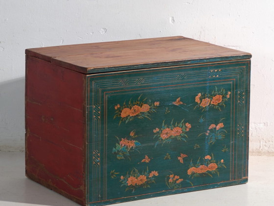 Baule policromo antico in legno di pino – Cina, circa 1900 – Armadi contenitori (photo 2 of 25)