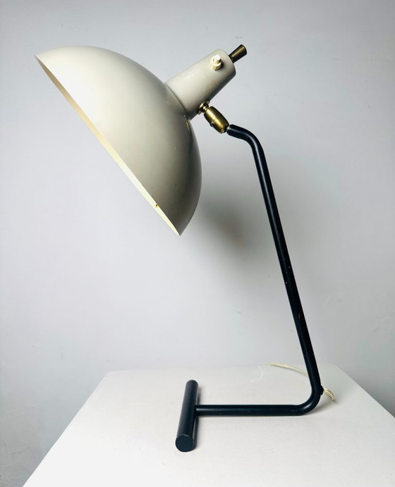 Model 601 ‘The Director’ table lamp by ANVIA Nederland, the Netherlands, 1950s, Aluminium, Black (photo 2 of 7)