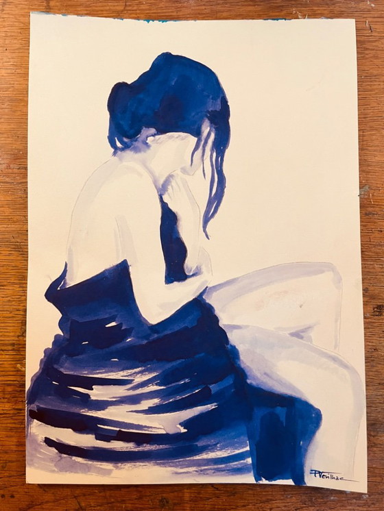Image 1 of Retrato en acuarela monocromático azul índigo de una mujer "saliendo del baño".