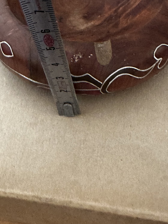 Image 1 of Vintage asbak in geverfd olijfhout en verfraaid met zilverdraad