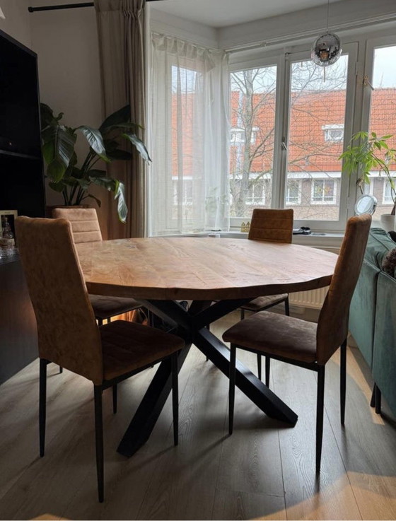 Image 1 of Industrieller Esstisch