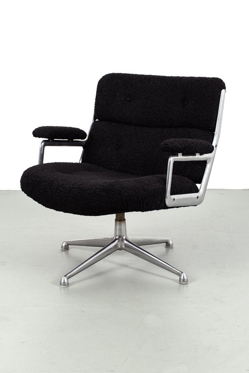 Vintage Eames Time Life Lobby chair