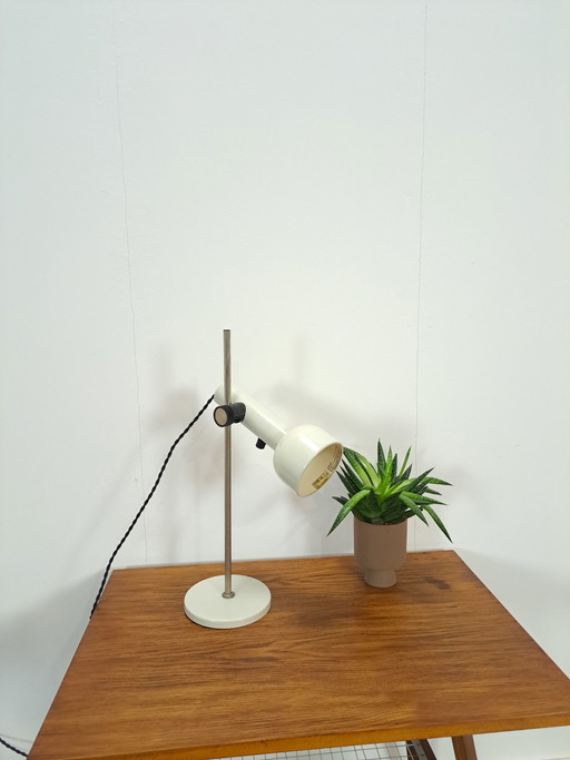 Lámpara de escritorio de metal blanco, lámpara de mesa.