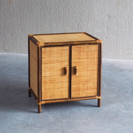 Vintage Rattan & Woven Cane Cabinet – Storage cabinet (photo 4 of 17)