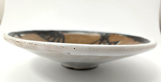 Image 1 of RARE! Vintage brutalist rough glazed mid-century wall plate. Made by Zsuzsa GYÖRGYEY (1931-2006)