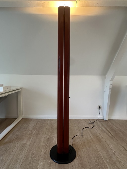 Megaron Stehleuchte in Rot von Gianfranco Frattini für Artemide, 1970er Jahre – vloerlampen, Iron