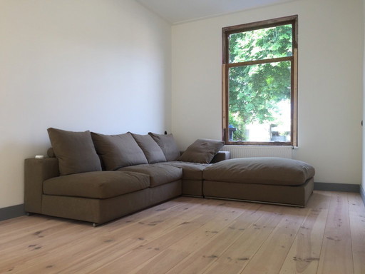 Tapis de sol Flexform à vendre ! Luxe et confort ultime.