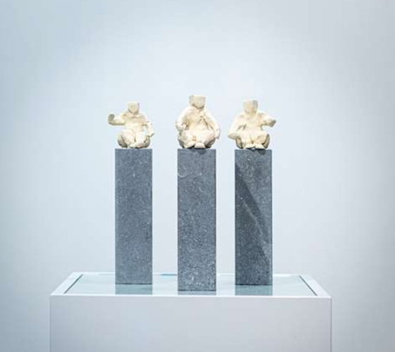 Preciosas Bomannetjes – Esculturas, Piedra (photo 5 of 5)
