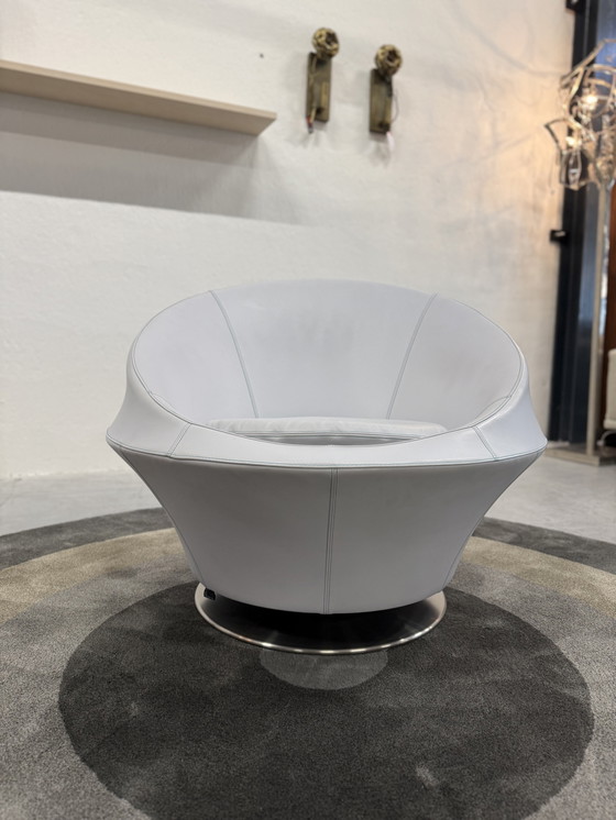 Image 1 of Leolux Ophelia Fauteuil pivotant Cuir Bimardo