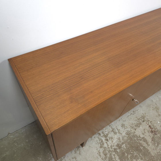 Image 1 of Vintage jaren 60 - 70 teak sideboard Duits, tv meubel