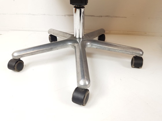 Image 1 of Deux chaises de bureau Artifort vintage | Chaise de bureau G. Harcourt