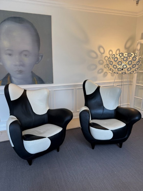 Image 1 of Fauteuil Alessandra original de Moroso par Javier Mariscal - Cuir noir et blanc