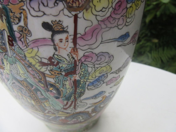 Large Chinese Vase Signed, Also With "Made In China" Label, 31 Cm Tall – Ceramic, Porcelain (photo 12 of 13)